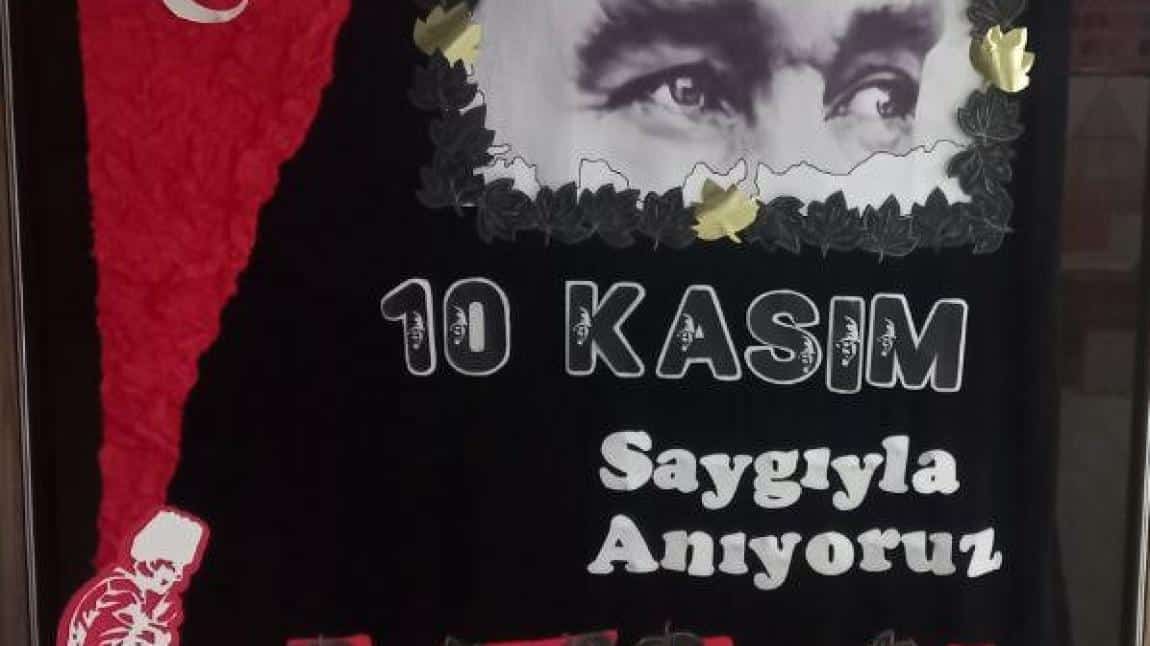 Gazi Mustafa Kemal ATATÜRK, Okulumuzda 10 Kasım'da Saygı ve Özlemle Anıldı